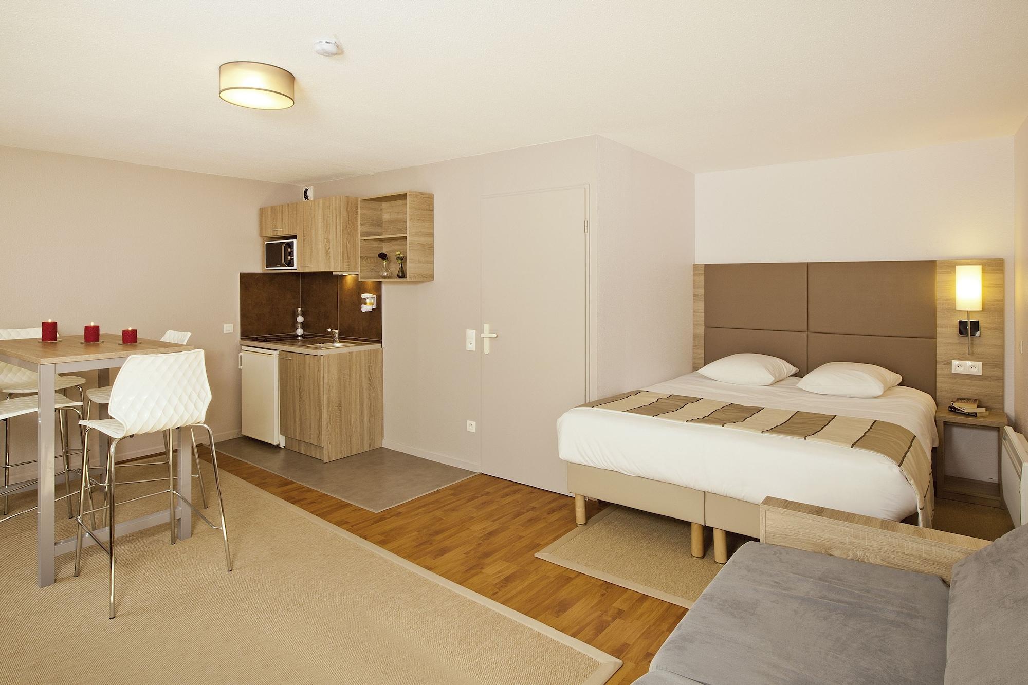 Апарт отель Sejours & Affaires Strasbourg Kleber Экстерьер фото